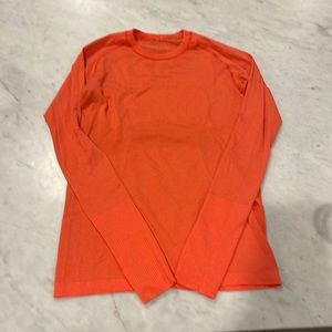 Lululemon Swiftly Tech  Long Sleeve Women’s Shirt Size 8 Coral